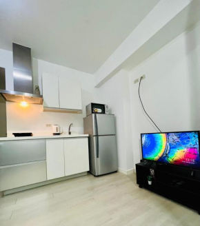 Azure Blue Wave 1BR w/ Postpaid WIFI & Cable MIAMI